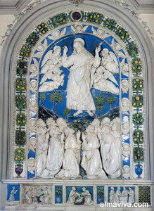 Della Robbia terre cuite émaillée